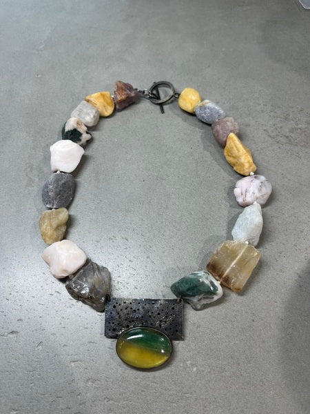 ANNE MORGAN - Mixed Fluorite Necklace with Erosion Pendant