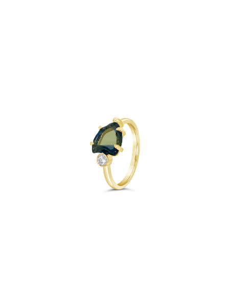 ANNE MORGAN - 9ct Yellow gold parti freeform rough sapphire claw with diamond (K)