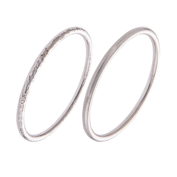 LUCY THOMPSON JEWELLERY-  Bangle, Round Planished Small, Silver