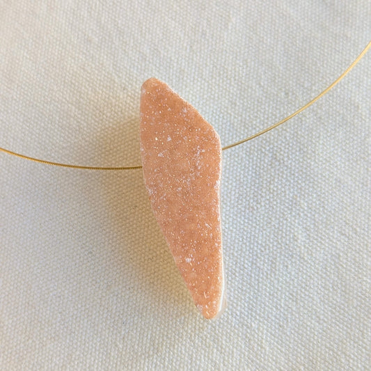 ANNE MORGAN - Druzy on gold plated steel cable