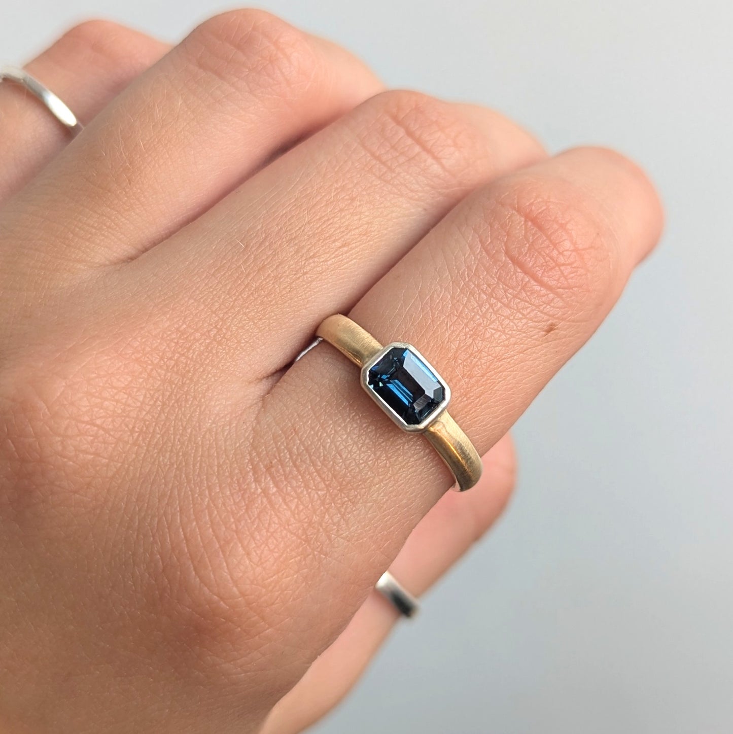 ANNE MORGAN -	Parisian Ring