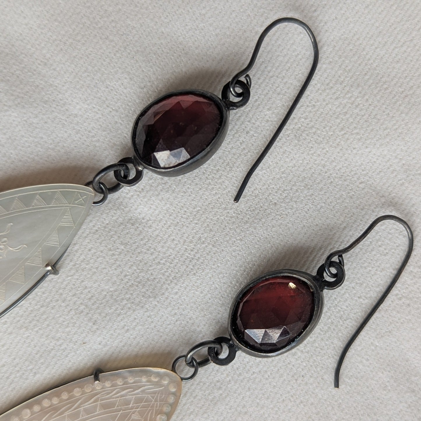 ANNE MORGAN - Eliza- Garnet Drops in Oxidised Silver with Mother of Pearl