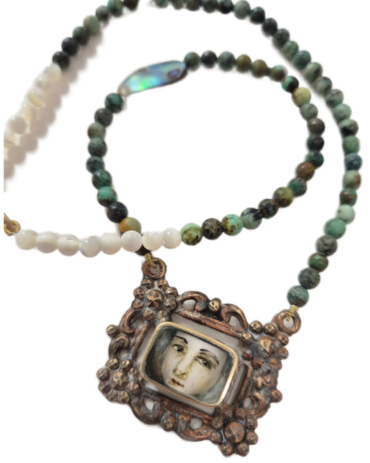 RACHEL LARKINS - Peep Necklace