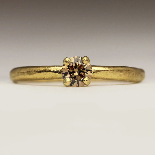JUSTIN DUANCE - Sandcast Comfort 9ct Yellow Gold Brown Diamond