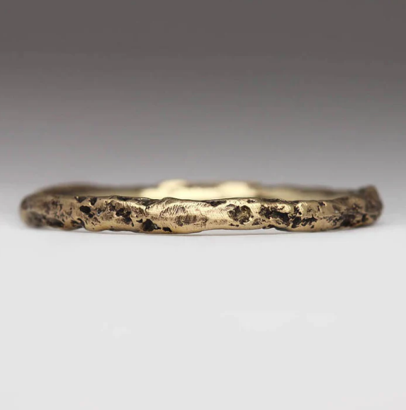 JUSTIN DUANCE - Sandcast Flat Ring Yellow Gold 1.8mm