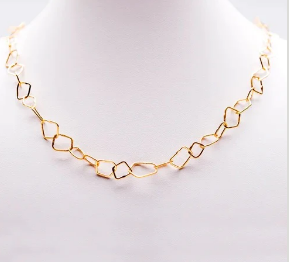 BEA JARENO -  Indian summer necklace 24ct yellow gold vermeil irregular flat signature links, t-bar clasp 18'' /46cm
