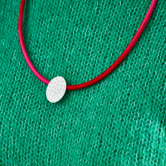 GILLY LANGTON - Pebble Necklace Red / Scarlet