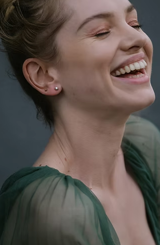 ELIN HORGAN - Meteorite stud earrings, gold plated
