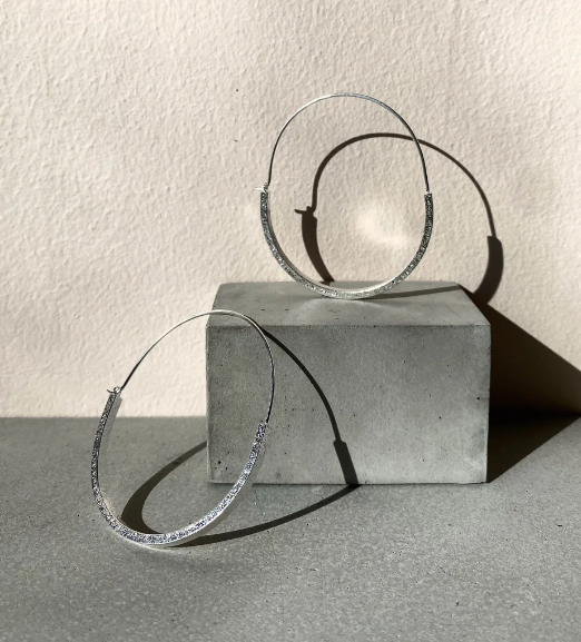 LUCY THOMPSON - BAR Basket Hoops, Large - Sterling Silver