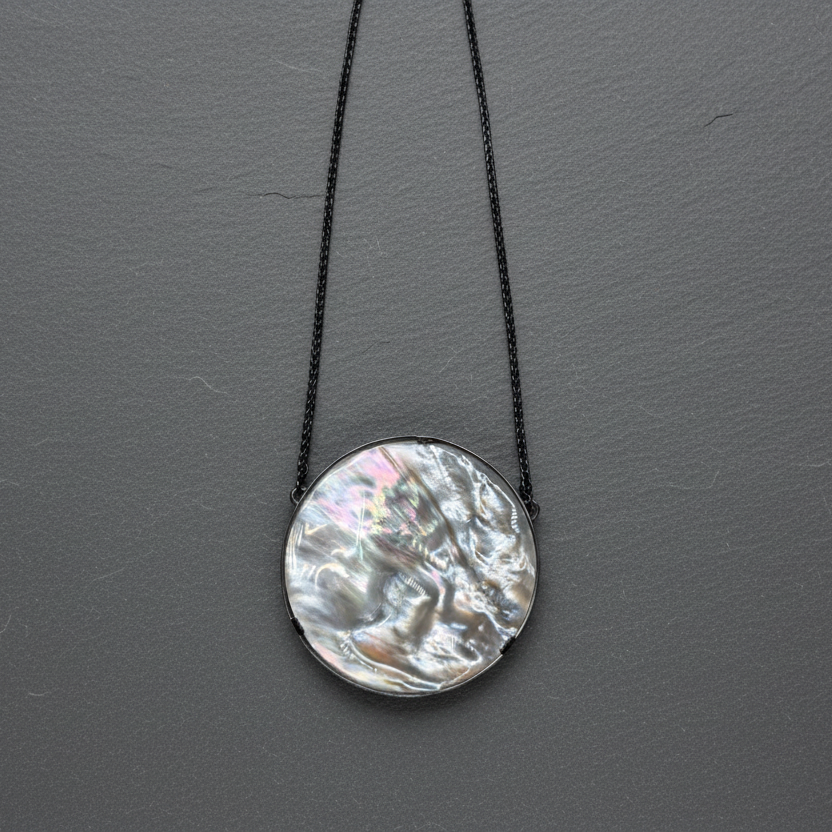 ANNE MORGAN - Seren-Y-Mor Mother of Pearl pendant on oxidised chain