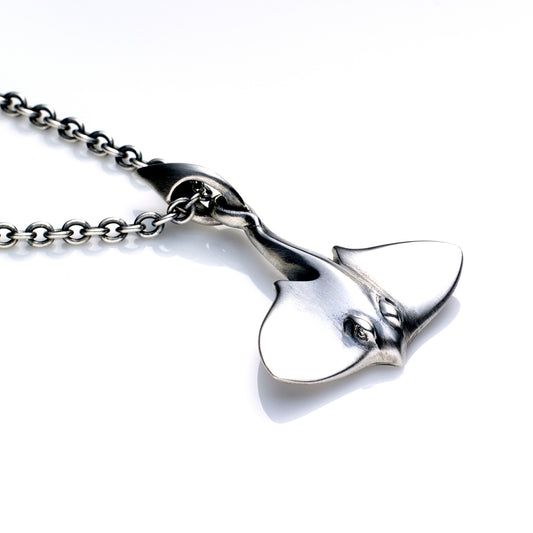 CHRIS HAWKINS JEWELLERY - Stingray Necklace