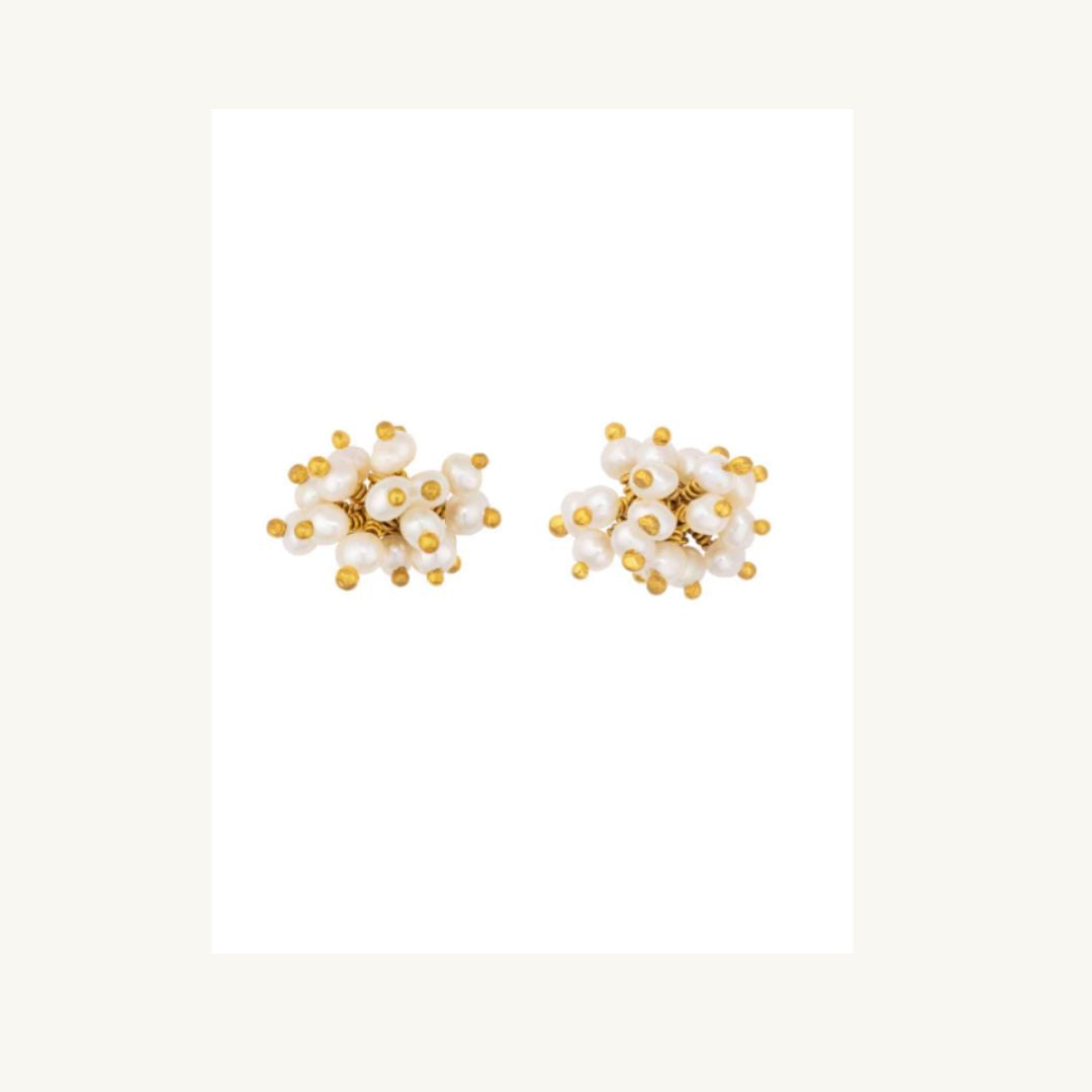 KATE WOODS - Pompom earrings, pearl, yellow gold vermeil