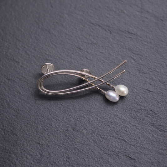 ANNE MORGAN - Athena double wire double pearl brooch