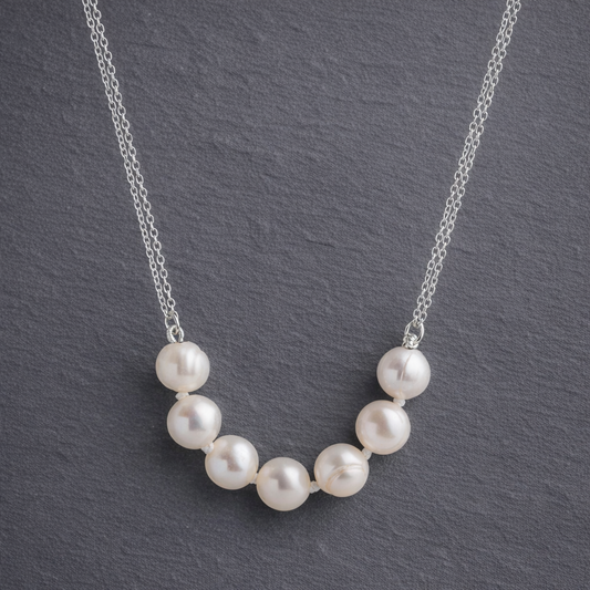 ANNE MORGAN - Half moon 7 pearl necklace with sterling silver double chain 16''