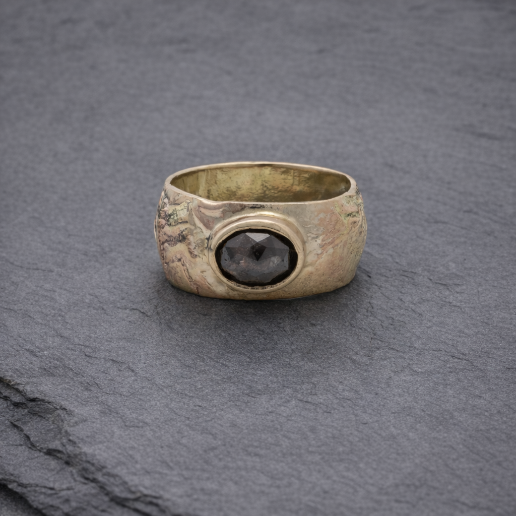 ANNE MORGAN - Orb ring 9ct yellow gold with 1.44ct rose cut diamond