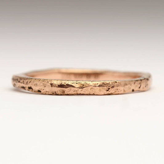 JUSTIN DUANCE - Sandcast flat ring (1.8mm 9ct Rose Gold, size O)