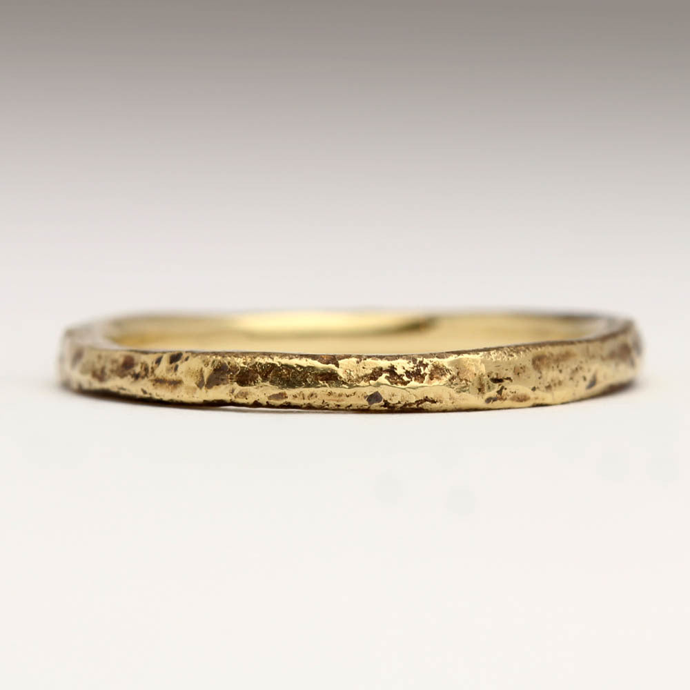 JD05 Sandcast Flat Ring  (Yellow Gold 9ct 1.8mm size O)