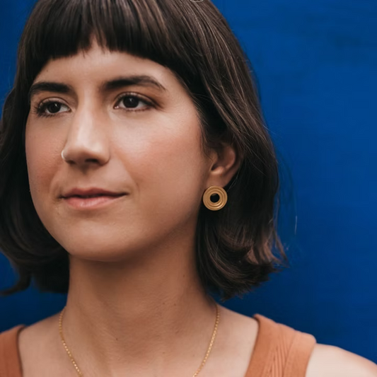 ELIN HORGAN - Juno Circle Stud Earrings, Gold