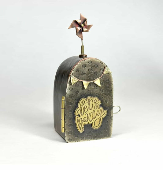 BRONWEN TYLER-JONES- Lets Party! - Amulet Container