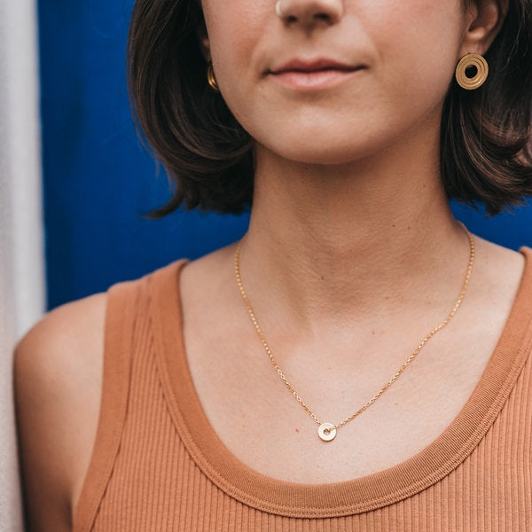 ELIN HORGAN - Artemis Circle Necklace, Gold