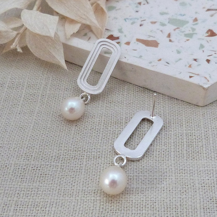 ELIN HORGAN - Pearl Perla Drop Earrings, Silver