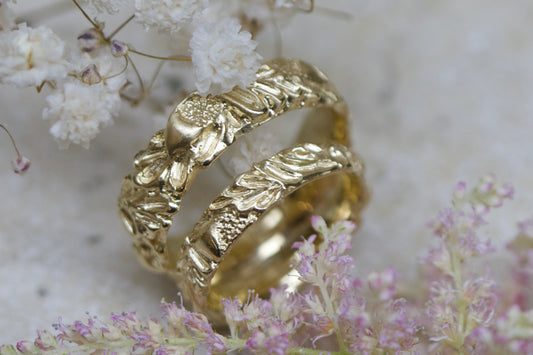 CHARLOTTE ROWENNA - Oak Ring - 9ct Yellow Gold