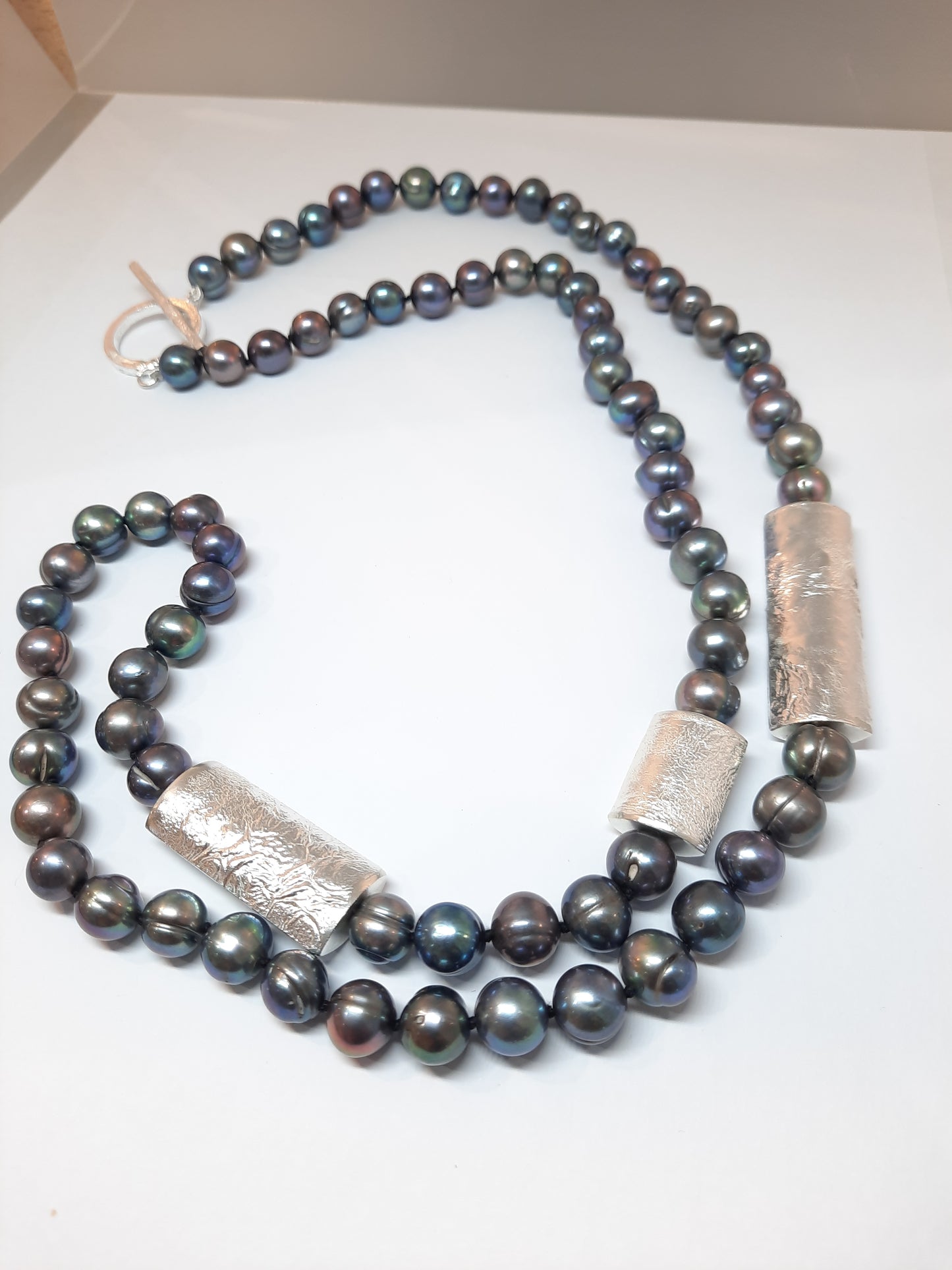 ANNE MORGAN - Moonscape Long Pearl Necklace