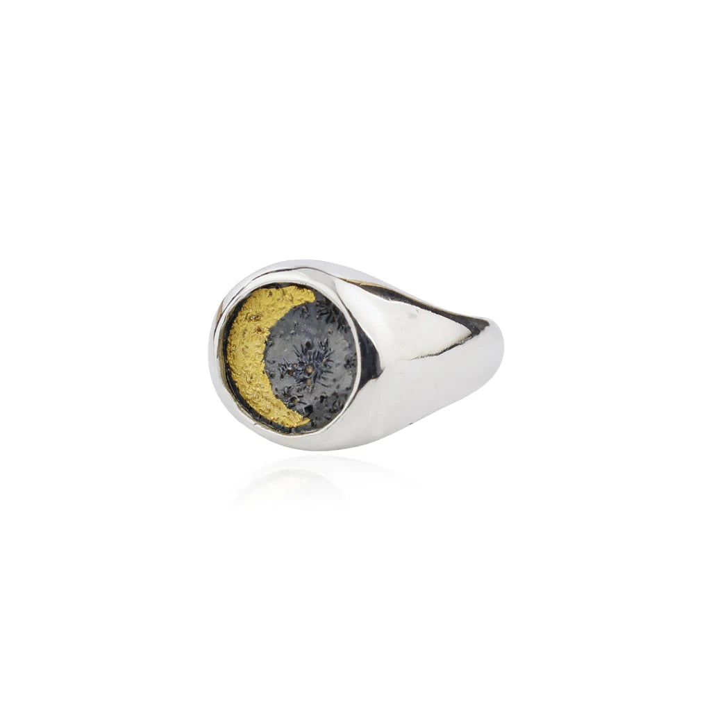 MOMOCREATURA - Moon Signet Ring Gold/Oxidised Silver 